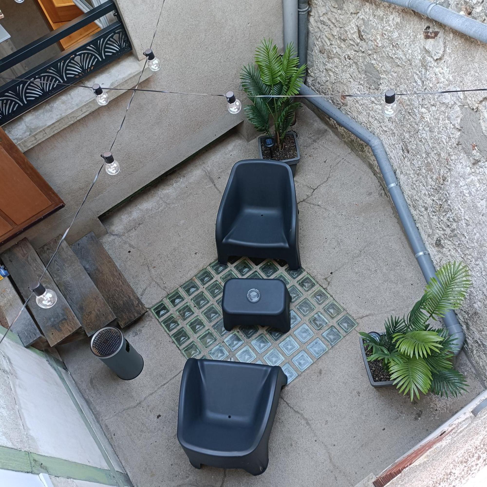L'escale Chatillonnaise - Le Campeur Apartment *